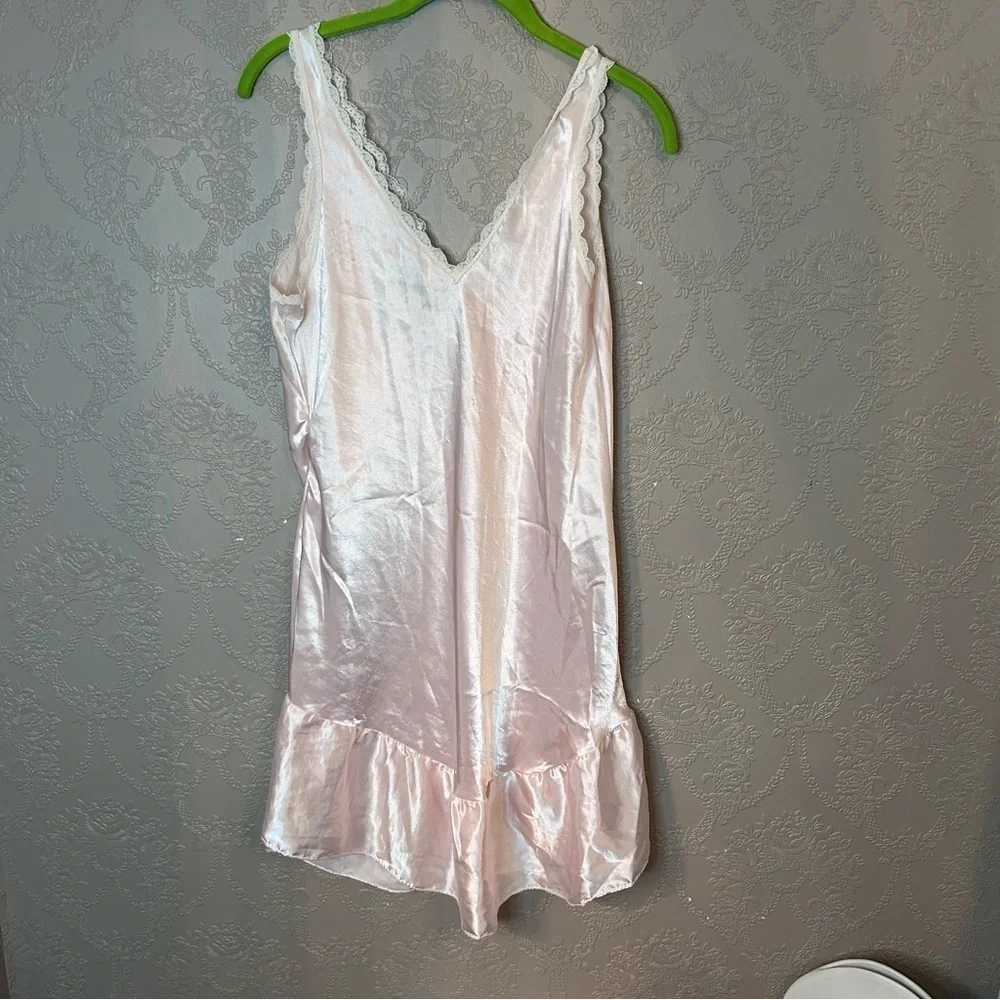 Vintage nightgown made in USA ruffle lace very good condition M Medium - Picture 5 of 5